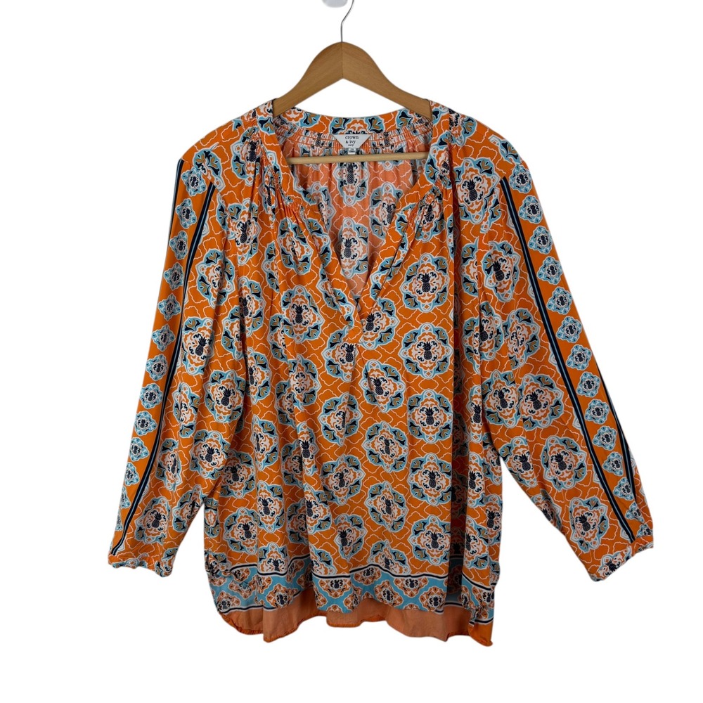 Crown & Ivy Medallion Pineapple Print Blouse Sz 3X Colorful Preppy Resort Beachy